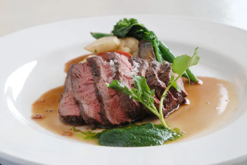 Maison T Bistro